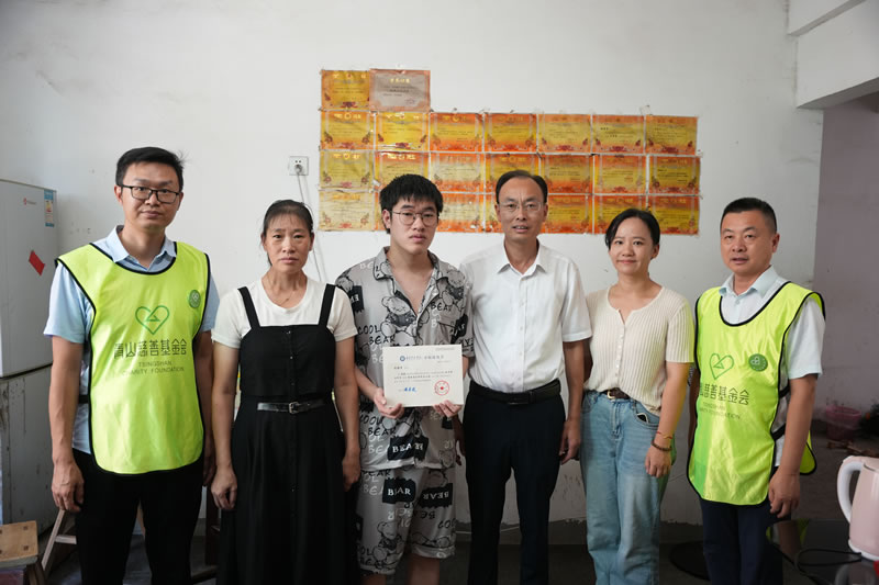 1756805726330391.jpg DSC01532.jpg