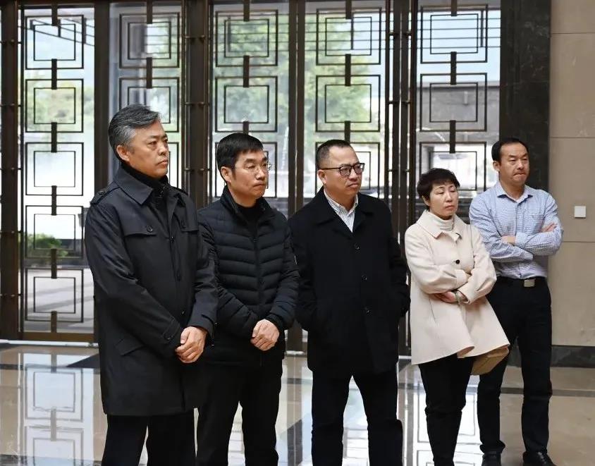 1757049627723672 1757049627723672