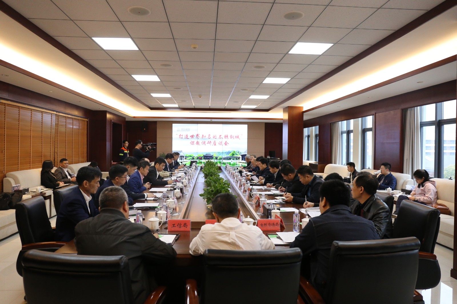 1757058379287075 1757058379287075