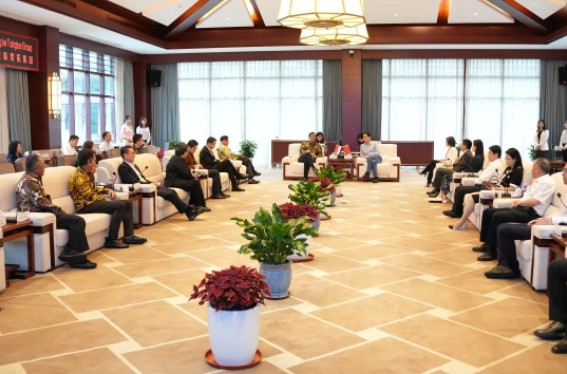 1757059770346815 1757059770346815