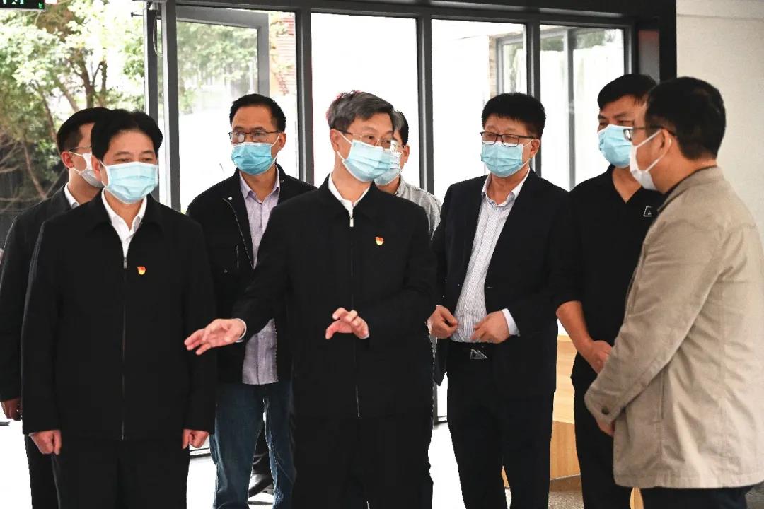 1757066643300175 1757066643300175