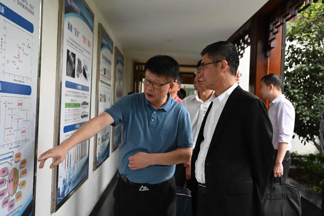 e3baaa6e8b6a396fd97fb75e8fd2c7ae e3baaa6e8b6a396fd97fb75e8fd2c7ae